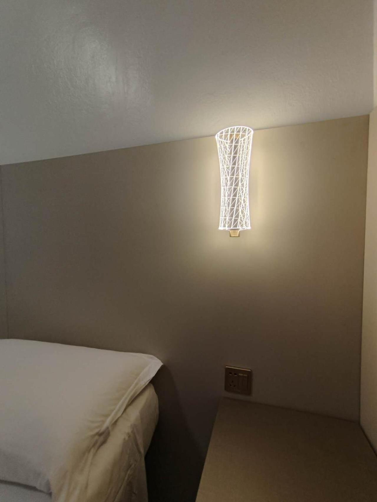 Hotel Mondial Милано Екстериор снимка